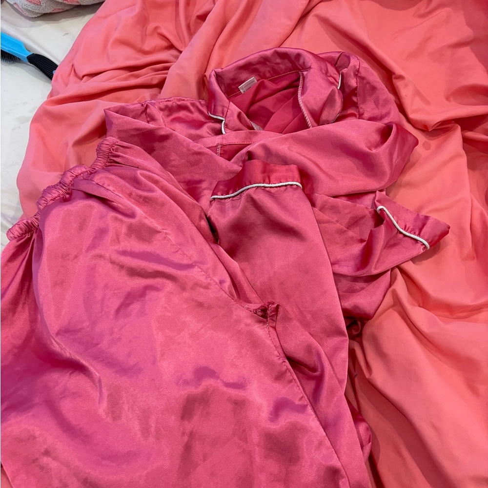 Cat & Jack satin pajama set